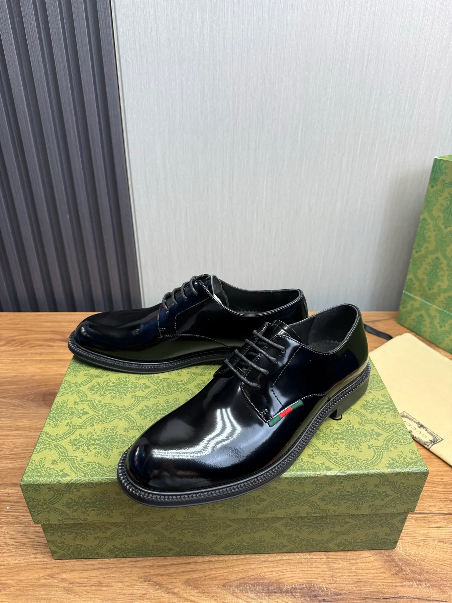 Factory price 520💰 ＧＵＣＩＩ Men's business casual leather shoes, luxurious and noble👞All imported original brand leather, just to create a more comfortable wearing experience, upper: original cowhide ➕Imported full cow lining, original outsole ✔️36-45 (45 non-returnable)